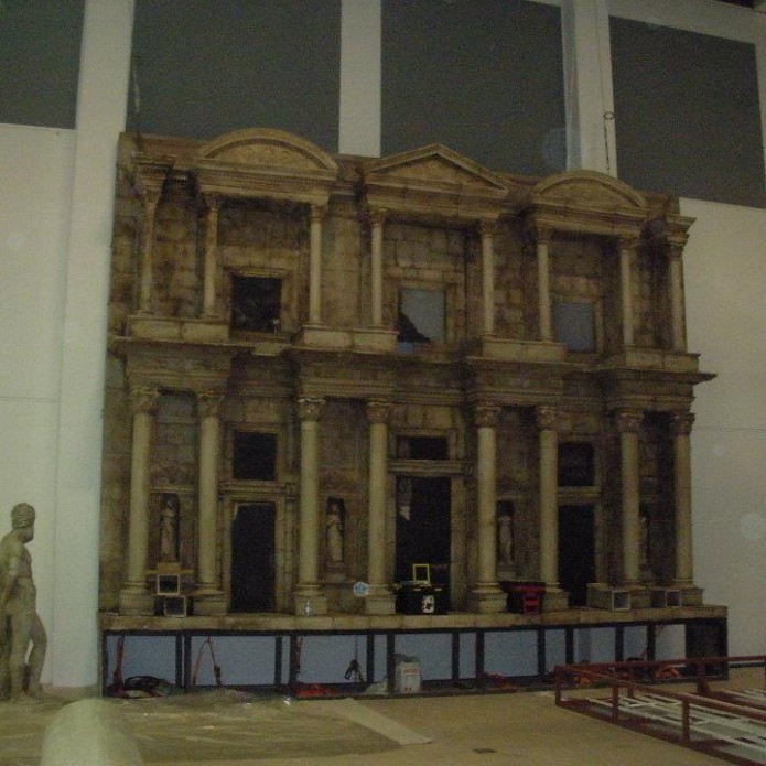 Celcius Kütüphanesi Replikası Berlin